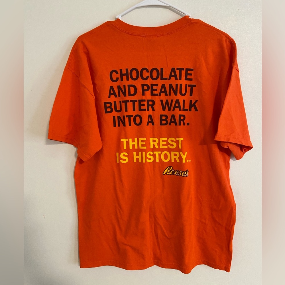 Reese’s men’s large t-shirt